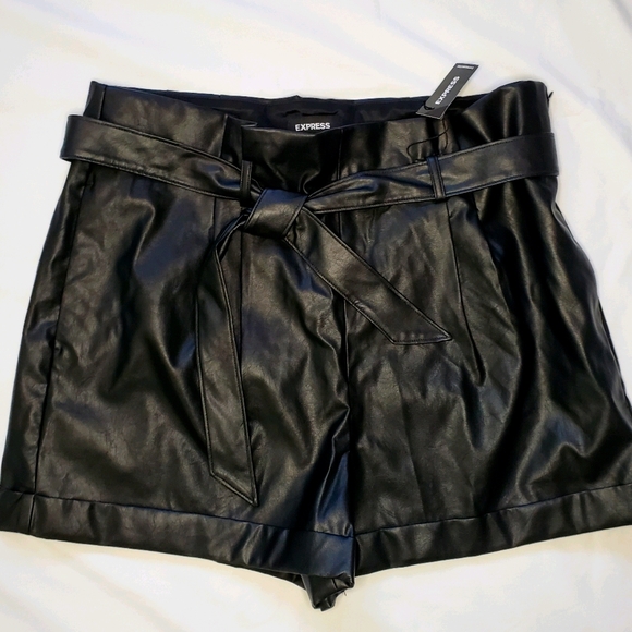 Express Shortie High Rise Faux Leather Shorts - Picture 6 of 10